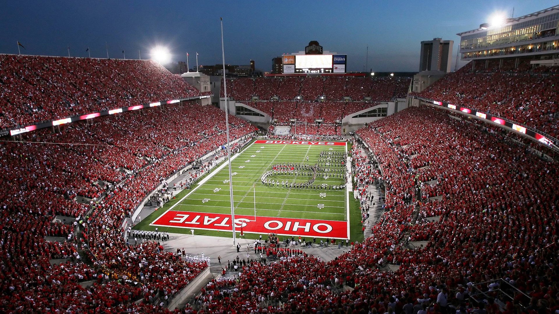 中国花样滑冰全国大奖赛女单小将短节目排名第一 跳跃质量惊艳裁判